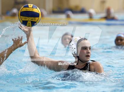 Thumbnail 1 in Newark Memorial vs. Granada photogallery.