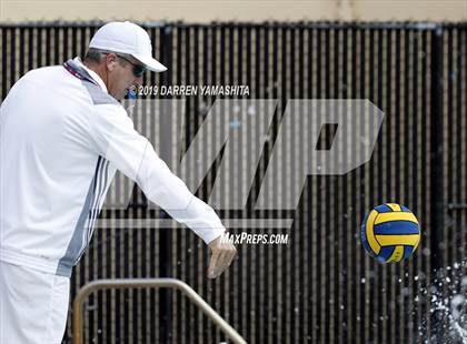 Thumbnail 3 in Newark Memorial vs. Granada photogallery.