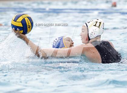 Thumbnail 1 in Newark Memorial vs. Granada photogallery.