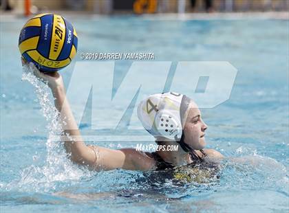 Thumbnail 1 in Newark Memorial vs. Granada photogallery.
