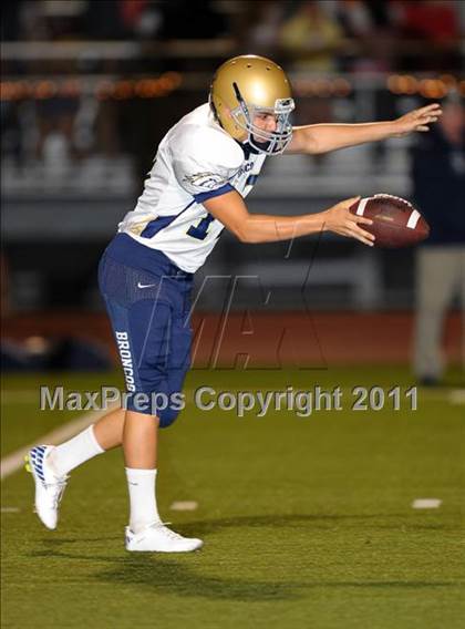 Thumbnail 1 in Vista Murrieta @ Los Osos photogallery.