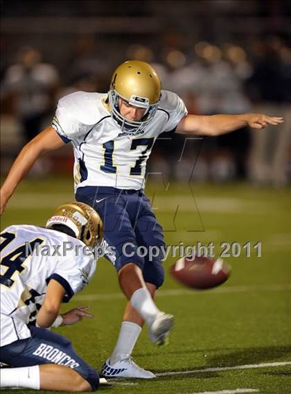 Thumbnail 2 in Vista Murrieta @ Los Osos photogallery.