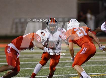 Thumbnail 3 in Harker Heights @ Belton photogallery.
