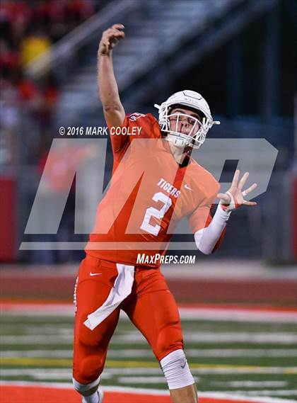 Thumbnail 2 in Harker Heights @ Belton photogallery.
