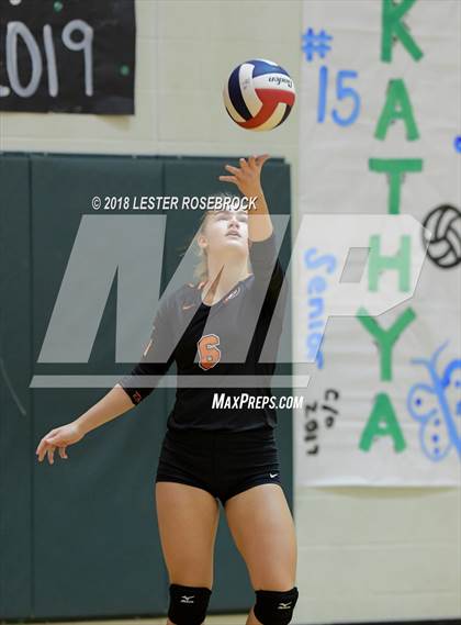 Thumbnail 1 in Karnes City @ Luling photogallery.