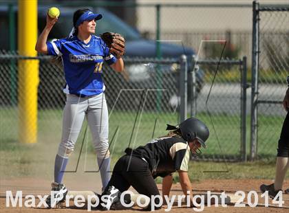 Thumbnail 1 in South Hills @ Charter Oak photogallery.