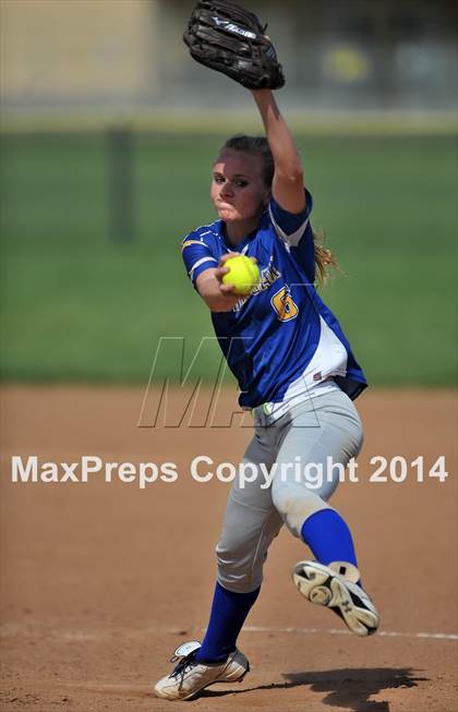 Thumbnail 2 in South Hills @ Charter Oak photogallery.