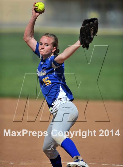 Thumbnail 1 in South Hills @ Charter Oak photogallery.