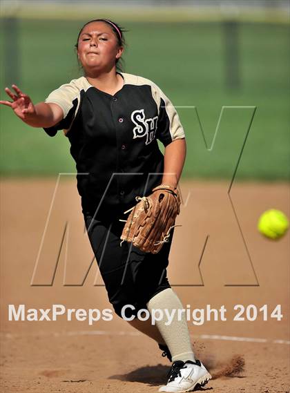 Thumbnail 1 in South Hills @ Charter Oak photogallery.