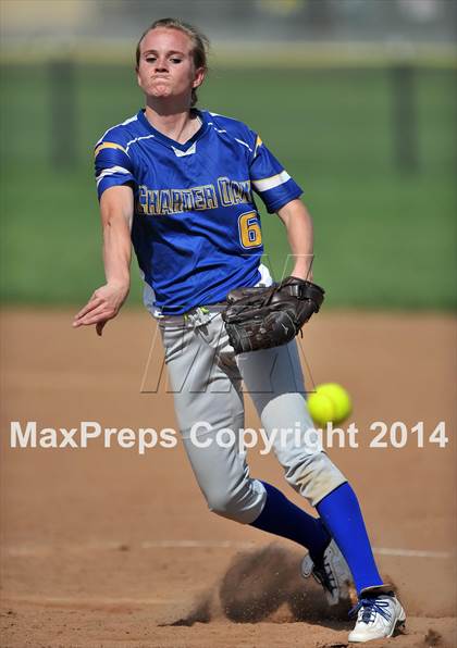Thumbnail 1 in South Hills @ Charter Oak photogallery.