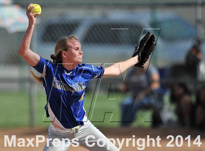 Thumbnail 1 in South Hills @ Charter Oak photogallery.