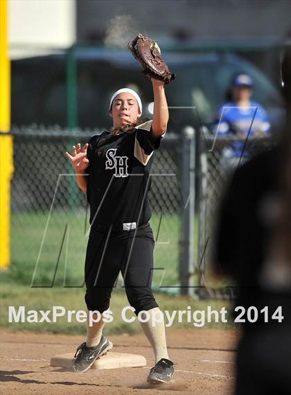 Thumbnail 1 in South Hills @ Charter Oak photogallery.