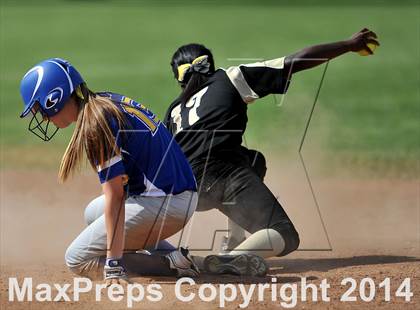 Thumbnail 3 in South Hills @ Charter Oak photogallery.
