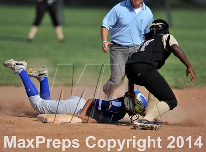 Thumbnail 1 in South Hills @ Charter Oak photogallery.