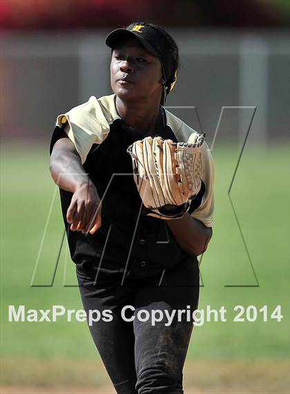 Thumbnail 1 in South Hills @ Charter Oak photogallery.