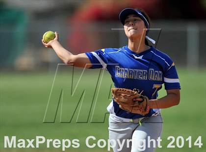 Thumbnail 1 in South Hills @ Charter Oak photogallery.
