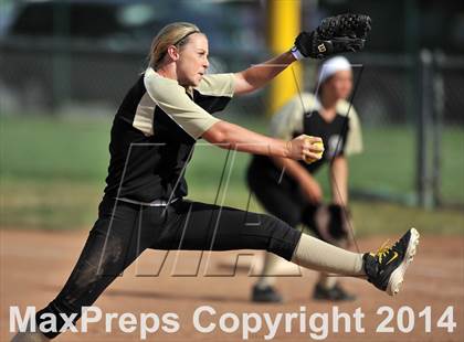 Thumbnail 1 in South Hills @ Charter Oak photogallery.