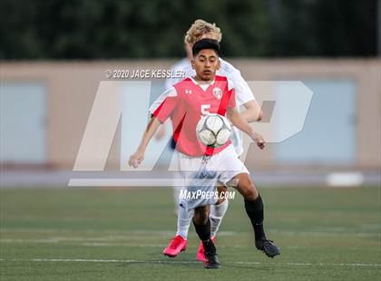 Thumbnail 2 in Saugus @ Santa Paula (CIFSS D4 Playoff) photogallery.