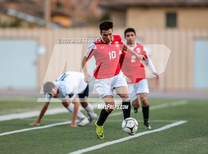 Thumbnail 1 in Saugus @ Santa Paula (CIFSS D4 Playoff) photogallery.