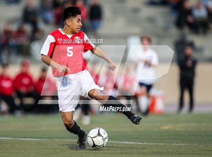 Thumbnail 2 in Saugus @ Santa Paula (CIFSS D4 Playoff) photogallery.
