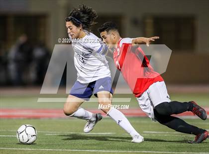 Thumbnail 2 in Saugus @ Santa Paula (CIFSS D4 Playoff) photogallery.