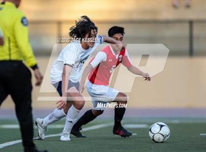 Thumbnail 3 in Saugus @ Santa Paula (CIFSS D4 Playoff) photogallery.