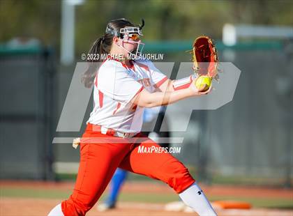 Thumbnail 2 in Herricks vs. Sacred Heart Academy photogallery.