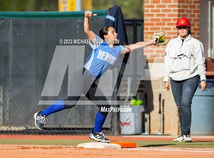 Thumbnail 1 in Herricks vs. Sacred Heart Academy photogallery.