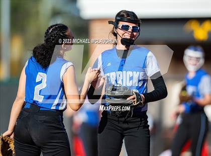 Thumbnail 3 in Herricks vs. Sacred Heart Academy photogallery.