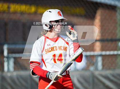Thumbnail 3 in Herricks vs. Sacred Heart Academy photogallery.