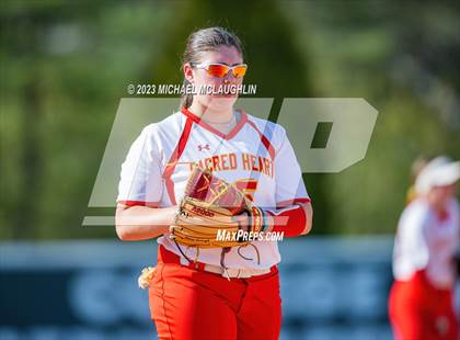 Thumbnail 3 in Herricks vs. Sacred Heart Academy photogallery.