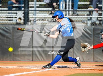 Thumbnail 2 in Herricks vs. Sacred Heart Academy photogallery.