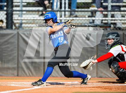 Thumbnail 3 in Herricks vs. Sacred Heart Academy photogallery.