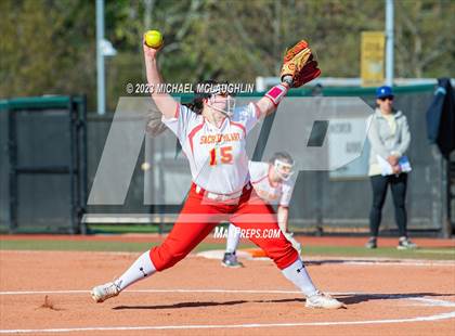 Thumbnail 3 in Herricks vs. Sacred Heart Academy photogallery.