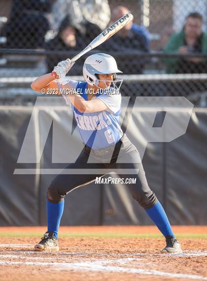 Thumbnail 1 in Herricks vs. Sacred Heart Academy photogallery.