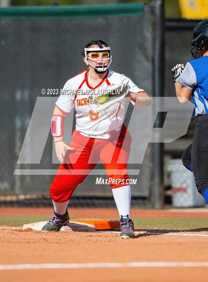 Thumbnail 3 in Herricks vs. Sacred Heart Academy photogallery.