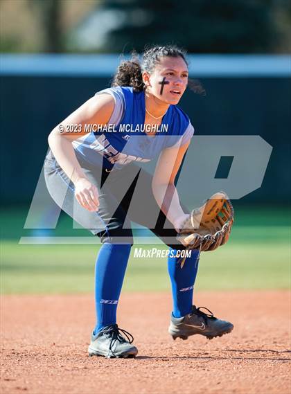 Thumbnail 1 in Herricks vs. Sacred Heart Academy photogallery.