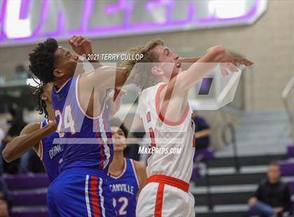 Thumbnail 3 in Duncanville vs. American Fork (Lehi Holiday Hoopfest) photogallery.