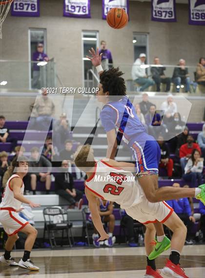 Thumbnail 1 in Duncanville vs. American Fork (Lehi Holiday Hoopfest) photogallery.