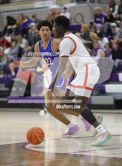 Thumbnail 3 in Duncanville vs. American Fork (Lehi Holiday Hoopfest) photogallery.