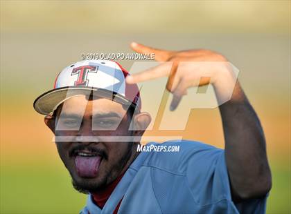 Thumbnail 3 in Crane @ Tornillo photogallery.