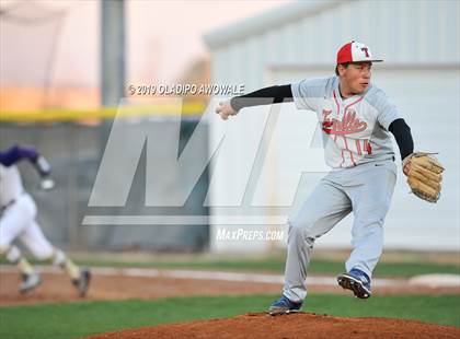 Thumbnail 2 in Crane @ Tornillo photogallery.