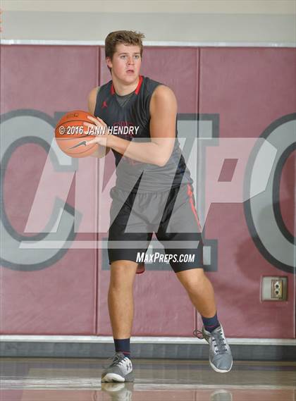 Thumbnail 2 in Saddleback Valley Christian vs. Pinnacle (Rancho Mirage Holiday Invitational) photogallery.