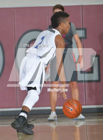 Thumbnail 2 in Saddleback Valley Christian vs. Pinnacle (Rancho Mirage Holiday Invitational) photogallery.