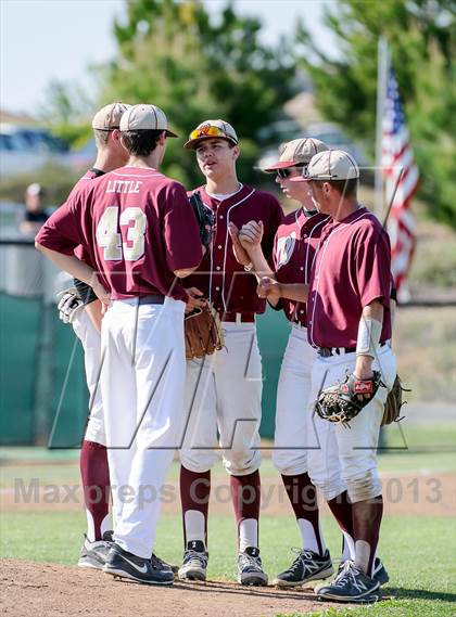 Thumbnail 1 in Mira Loma @ Whitney photogallery.