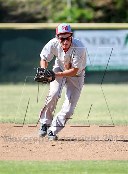 Thumbnail 3 in Mira Loma @ Whitney photogallery.