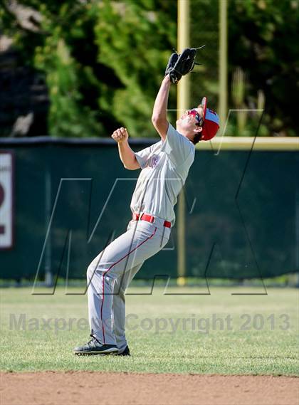 Thumbnail 3 in Mira Loma @ Whitney photogallery.