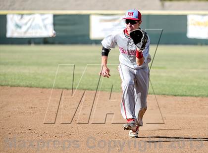 Thumbnail 3 in Mira Loma @ Whitney photogallery.