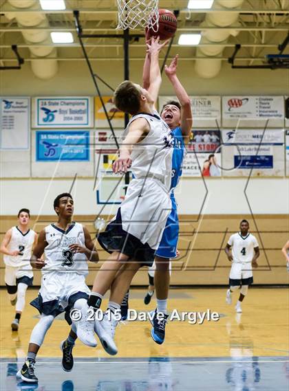 Thumbnail 2 in Salem Hills vs. Lehi (Eagle Holiday Shootout) photogallery.