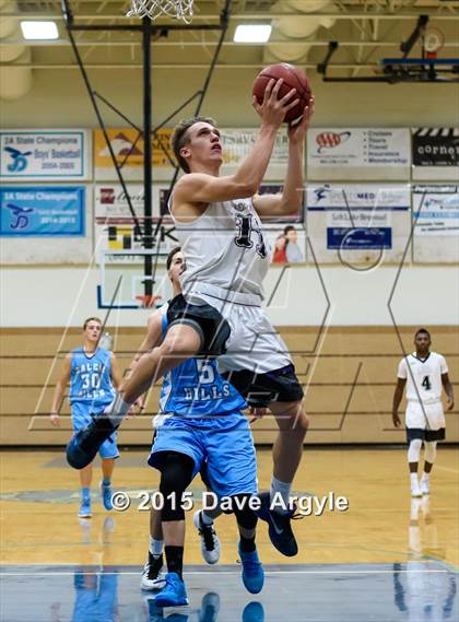 Thumbnail 3 in Salem Hills vs. Lehi (Eagle Holiday Shootout) photogallery.